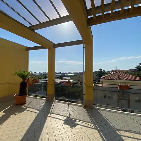Spazioso Attico Vista Mare - Aia De Ma 12 شقة *