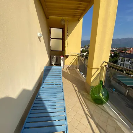 شقة Spazioso Attico Vista Mare - Aia De Ma 12 ألبينغا